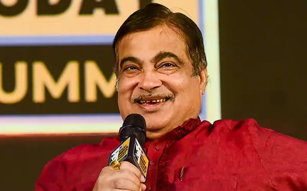 NITIN GADKARI 1