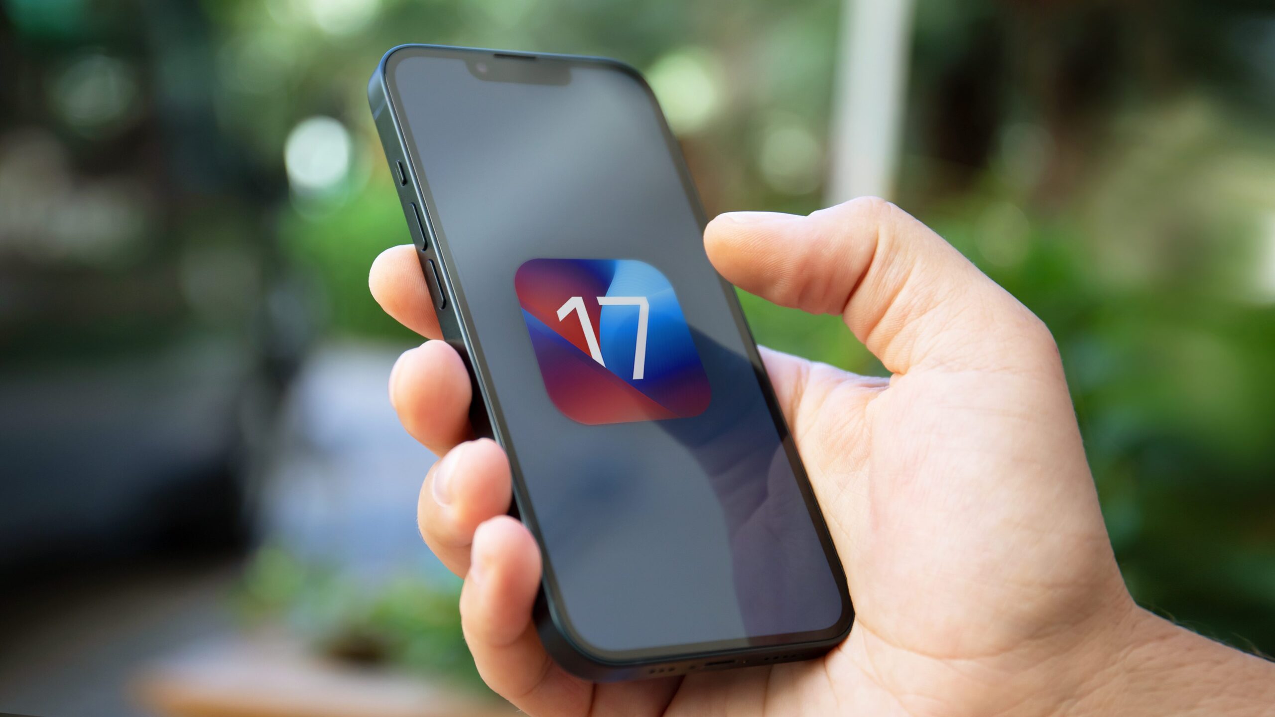 iOS 17 scaled
