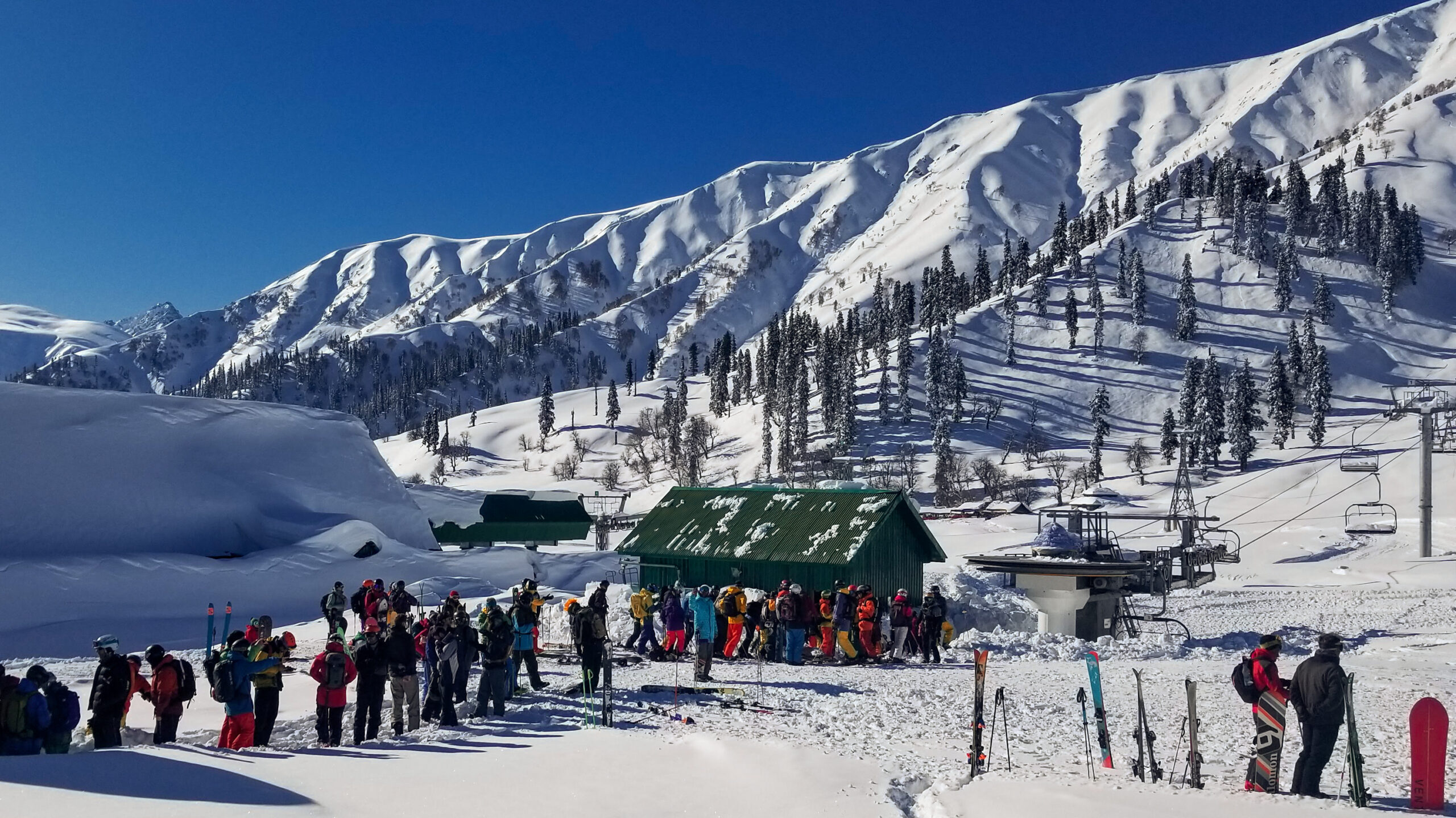 gulmarg 4 wide e4eb7356bf7195fbaf7b00ec03326f7f09c47862 scaled