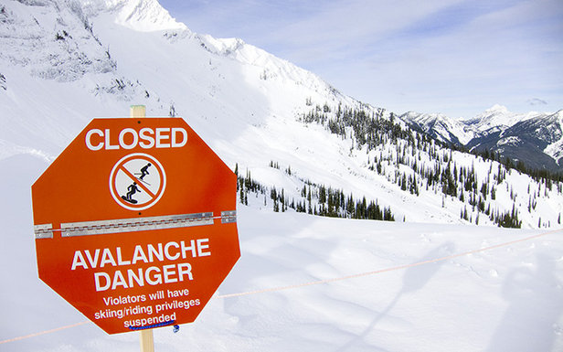 avalanche closure fernie 150030
