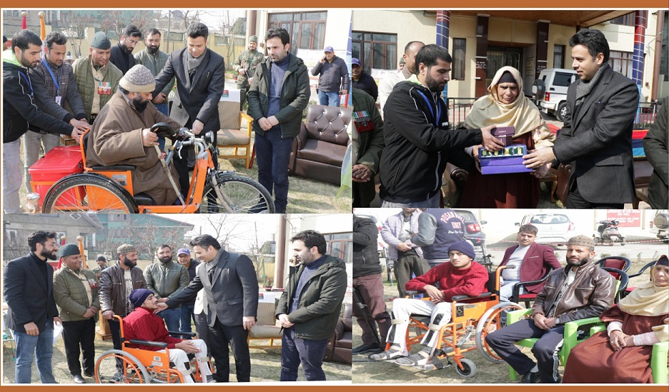 DC Srinagar distributes Aids and Appliances among persons with special needs