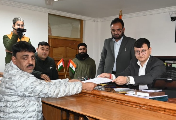 2 more candidates file Nomination Papers for Baramulla PC