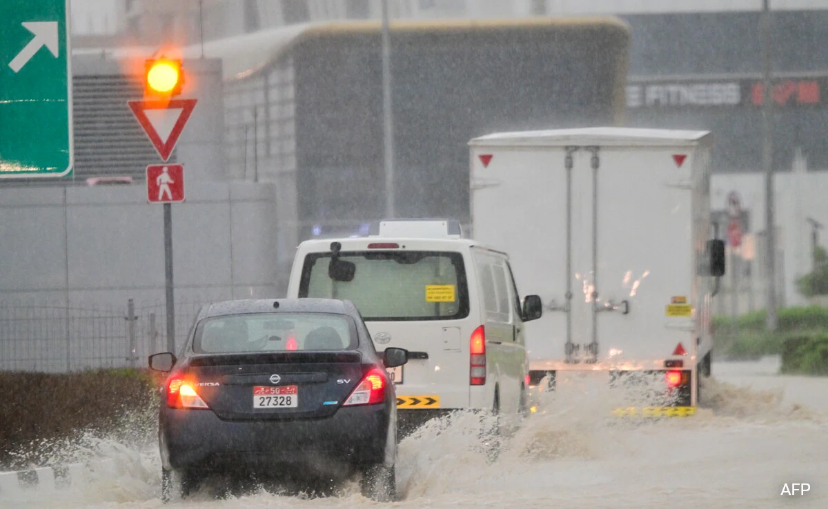 3lf93jto dubai flood