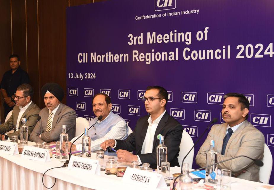 Advisor Bhatnagar addresses 3rd Northern Regional Council meeting of CCI at Srinagar 13