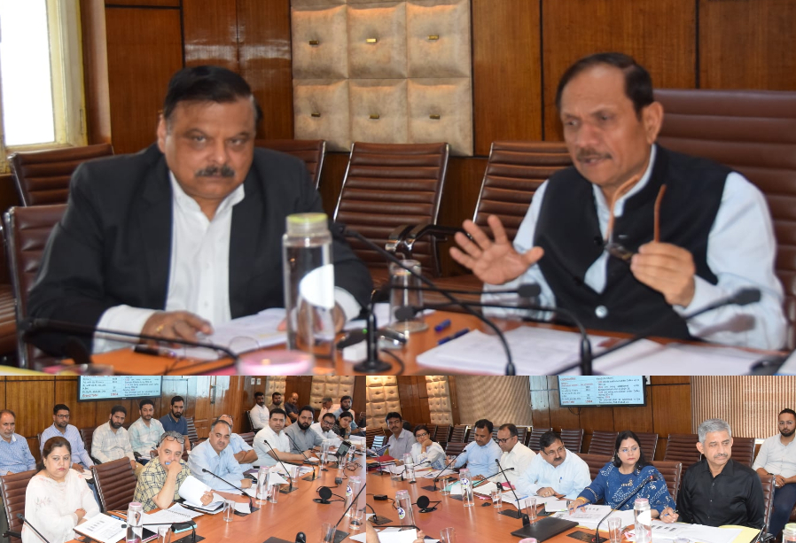 Advisor Bhatnagar reviews performance of School Education Deptt 12