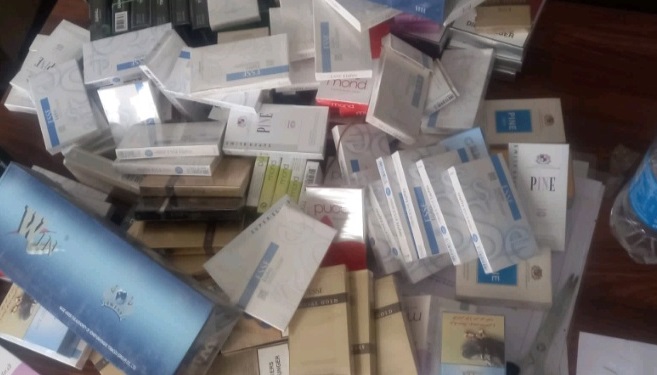 FSD Anantnag seized foreign brand cigarettes without pictorial