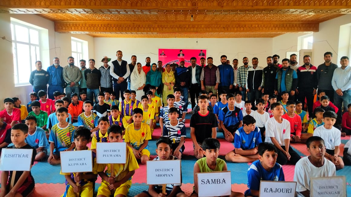 UT Level Inter District Yoga Competition for All Age Groups Begins in Baramulla 1
