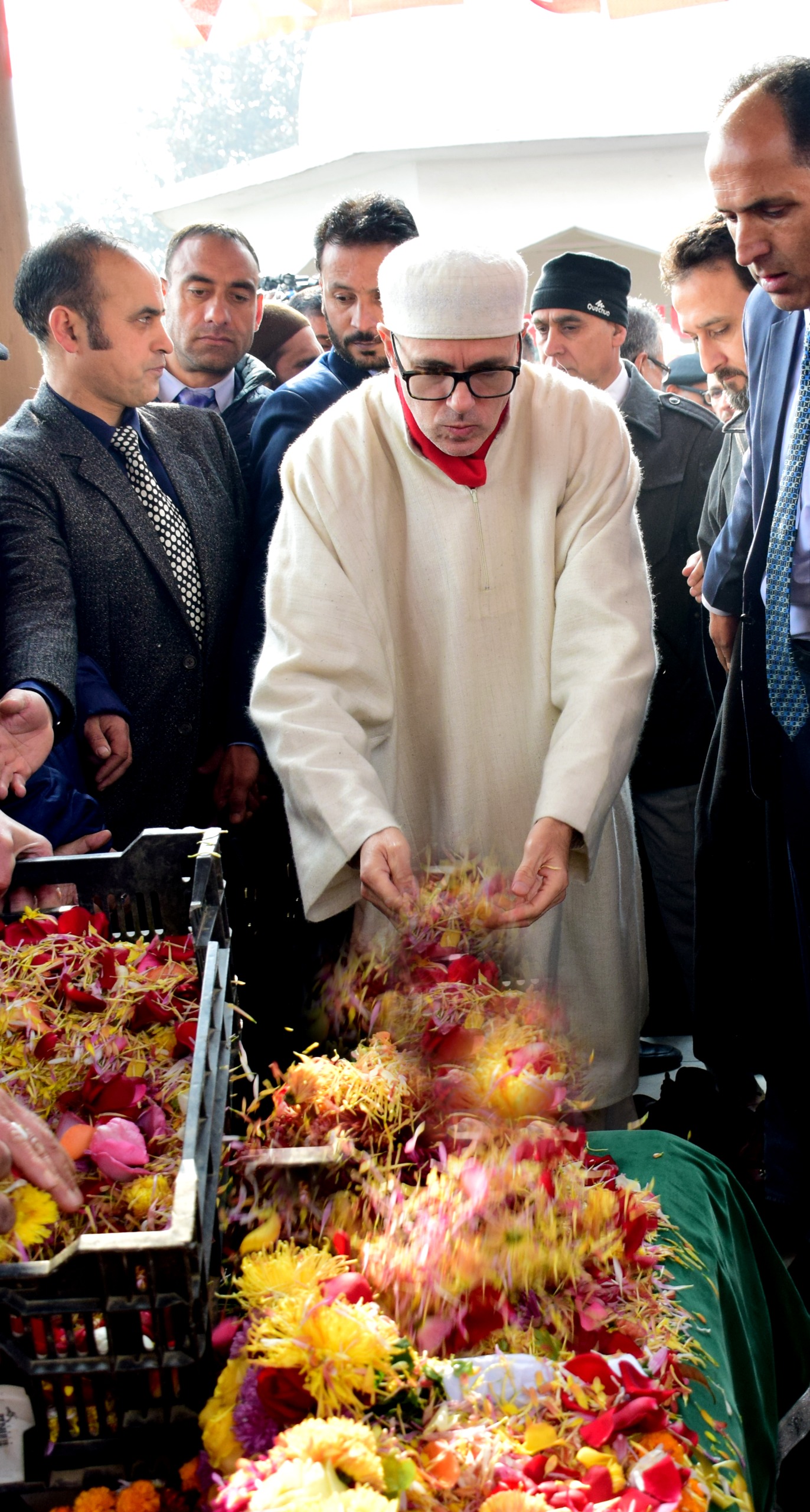 CM pays tributes to Sheikh Mohammad Abdullah on his 119th birth anniversary 5