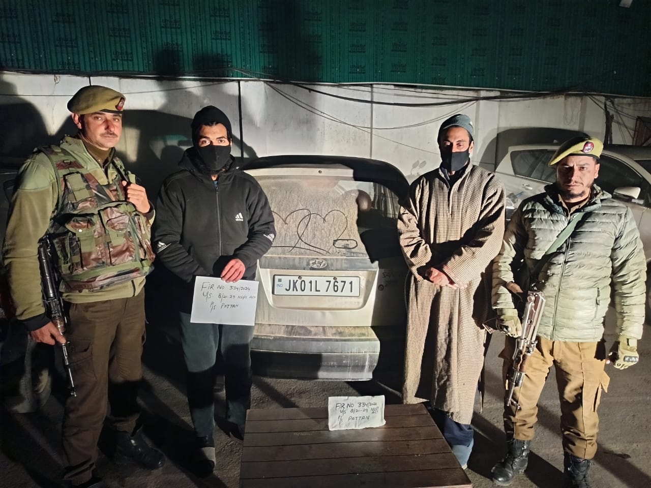 Police arrests 2 drug peddlers in Baramulla
