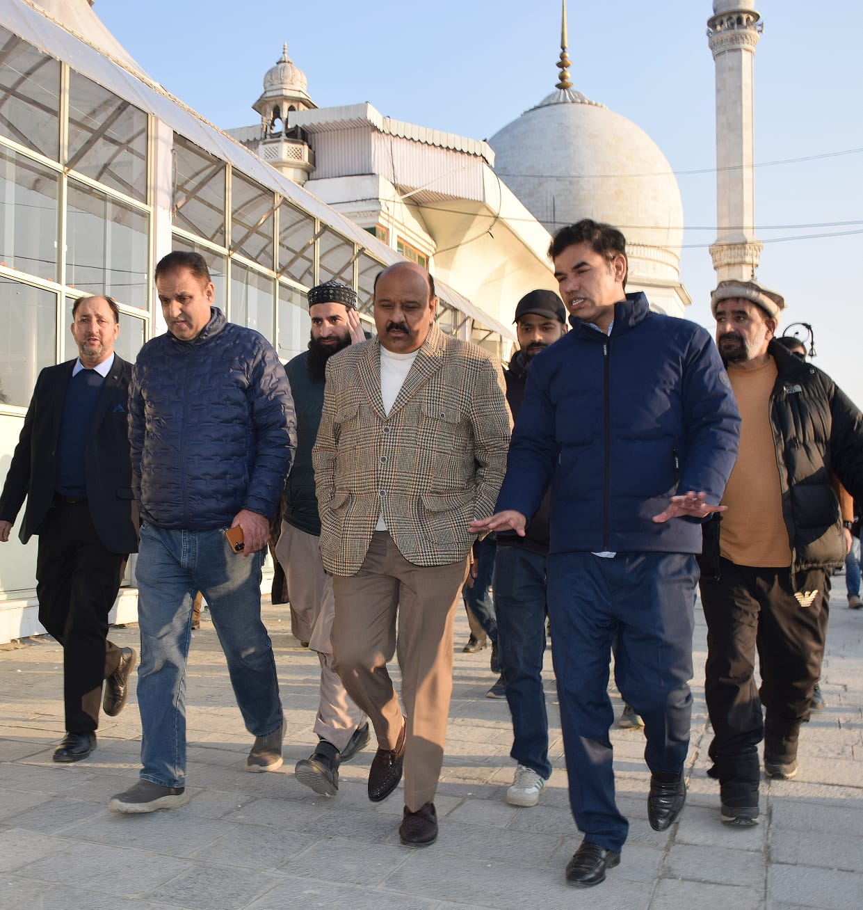 Deputy Chief Minister visits Hazratbal Shrine 24