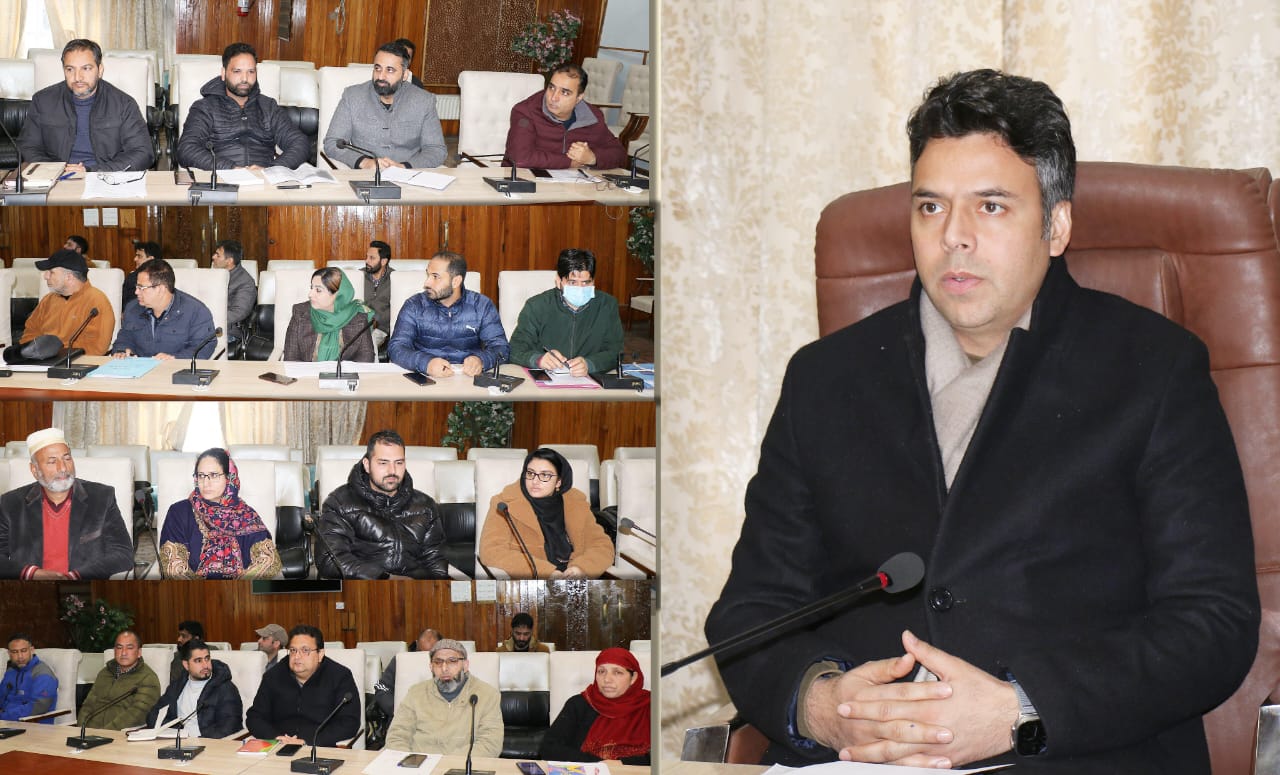 DC Srinagar reviews progress on implementation of Mission Yuva