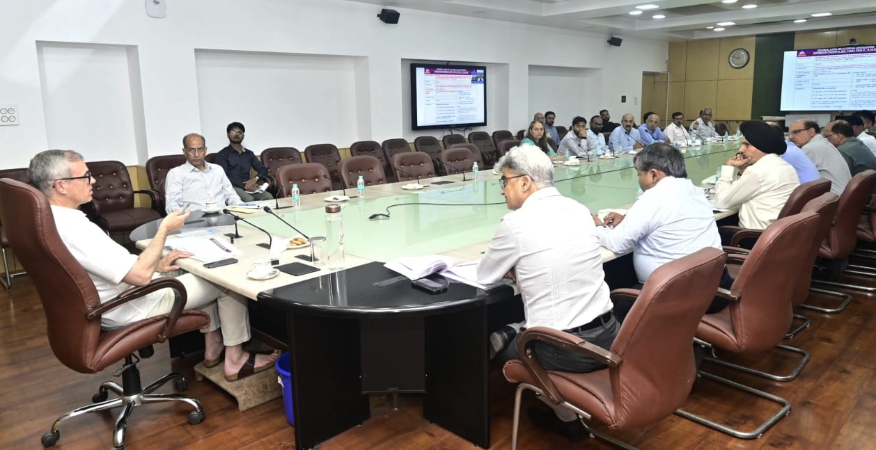 CM Omar Abdullah reviews progress of National Highway projects in JK 30