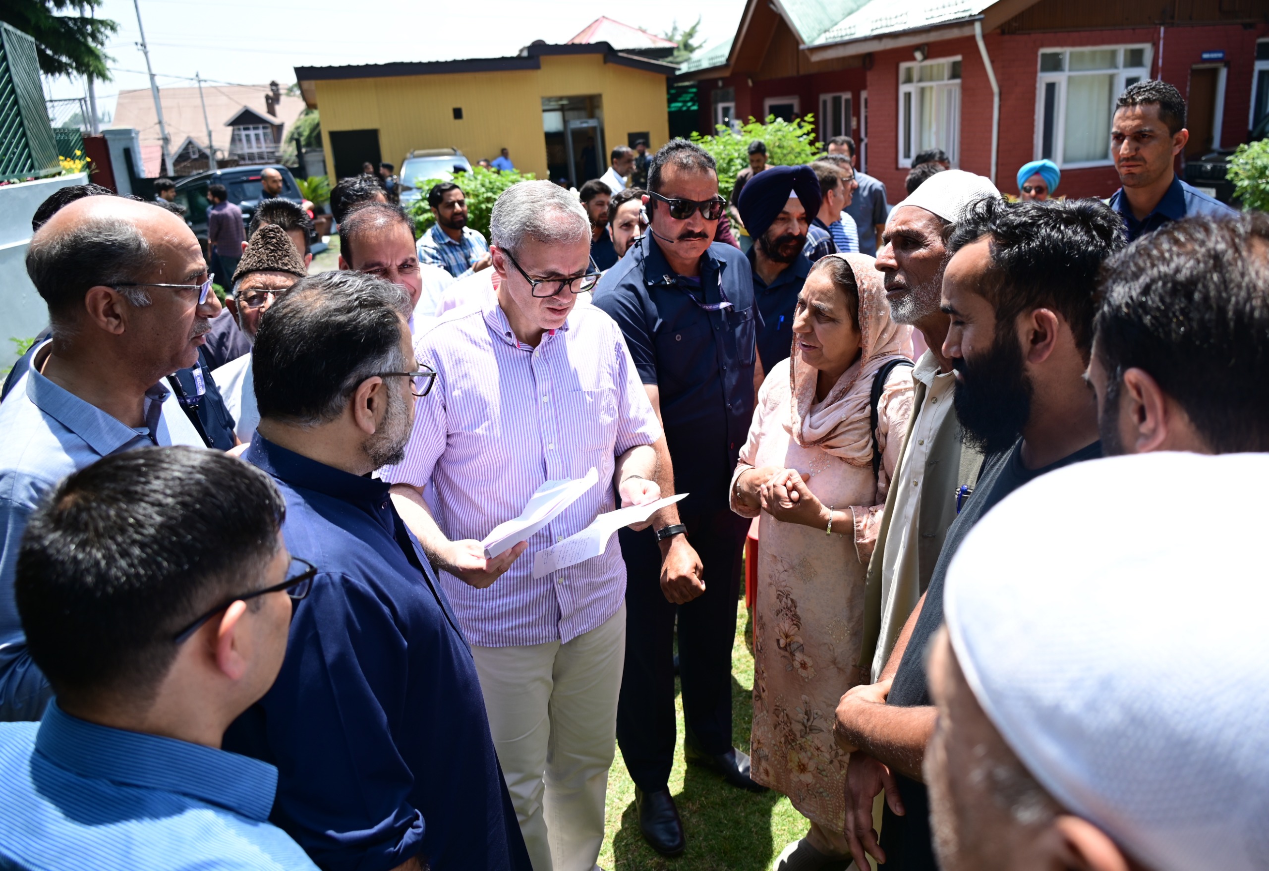CM Omar Abdullah convenes public outreach programme at Raabita office 23 3