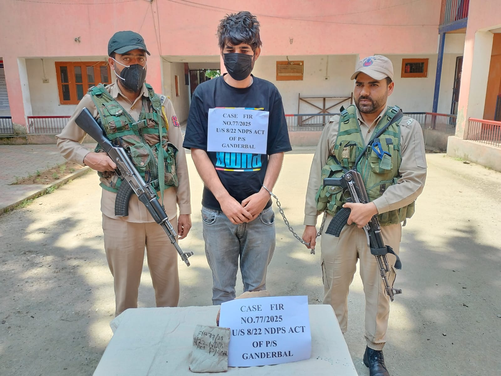 Police arrests drug peddler in Ganderbal 2