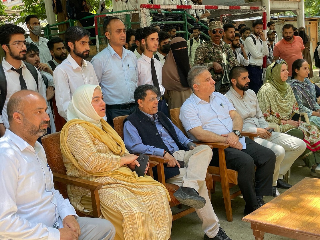 Shantmanu chairs awareness event on self civil defence 19