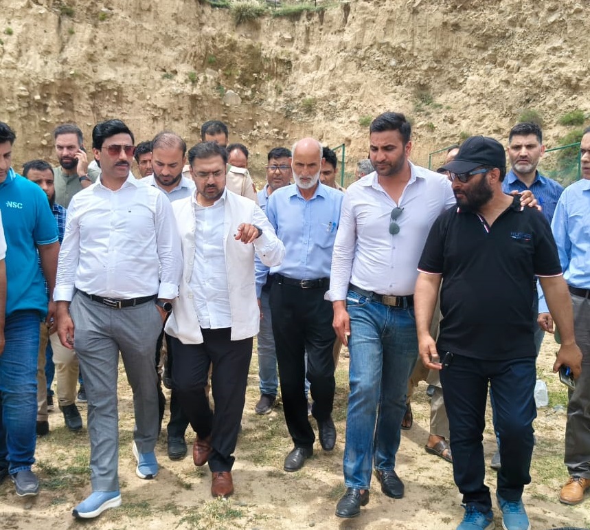 Satish Sharma Conducts Extensive Tour of Lal Chowk Constituency 26 2