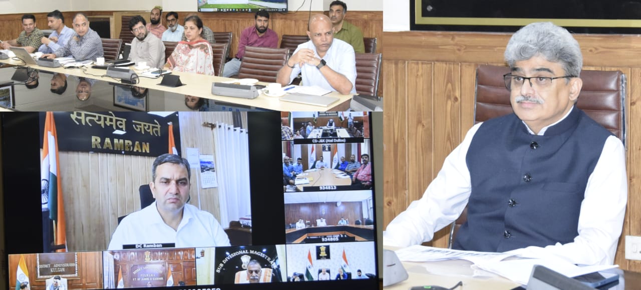 CS reviews readiness for ‘Sampoornata Samman honouring top Govt performers 29