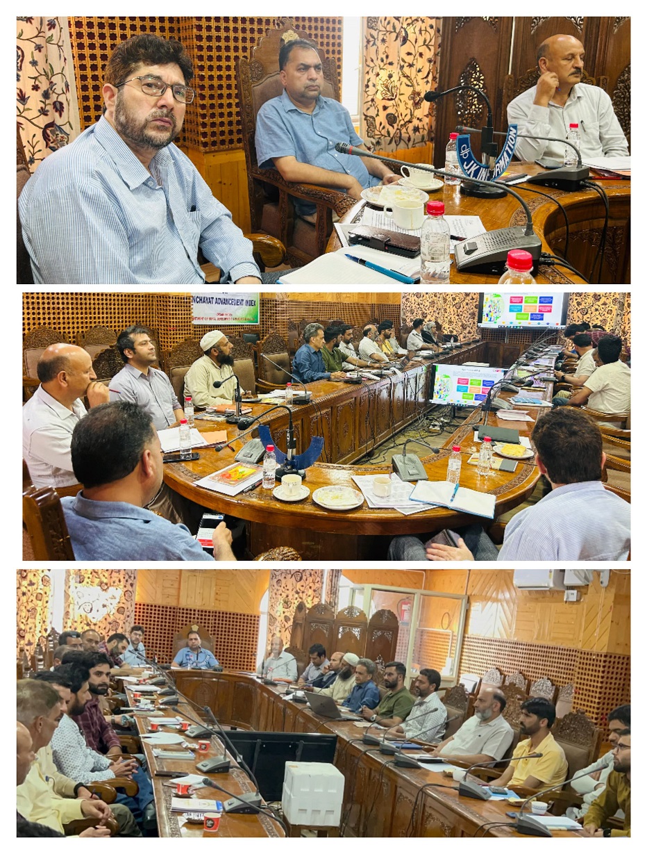 District level workshop on Panchayat Advancement Index 2.O held at Shopian 1