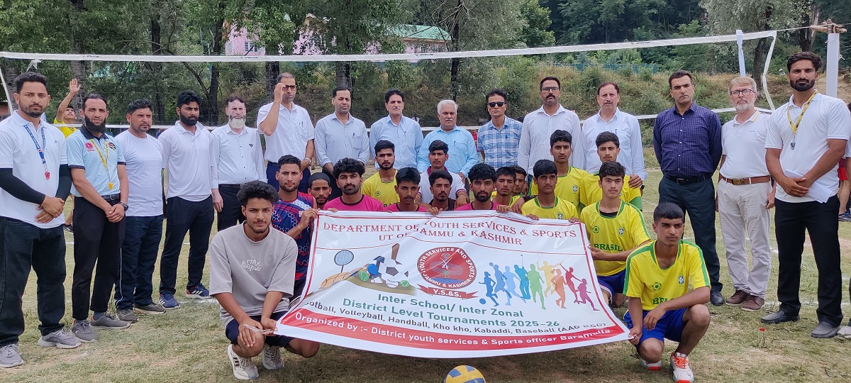 Inter zonal Football Volleyball fest commences at Baramulla
