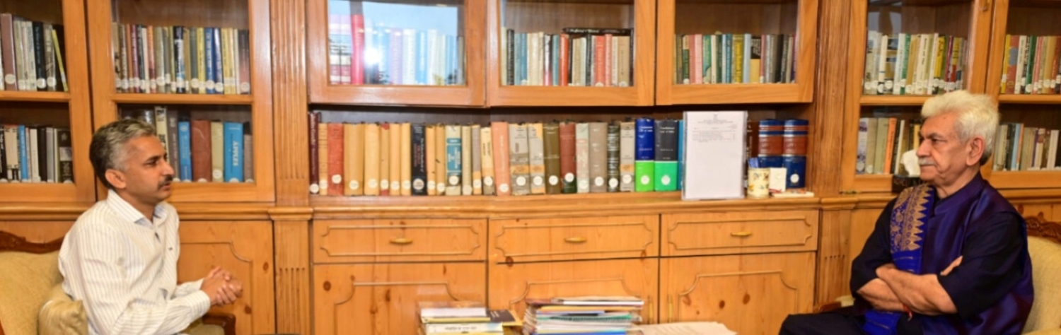 Shri Javed Iqbal Choudhary MLA Budhal called on Lieutenant Governor Shri Manoj Sinha