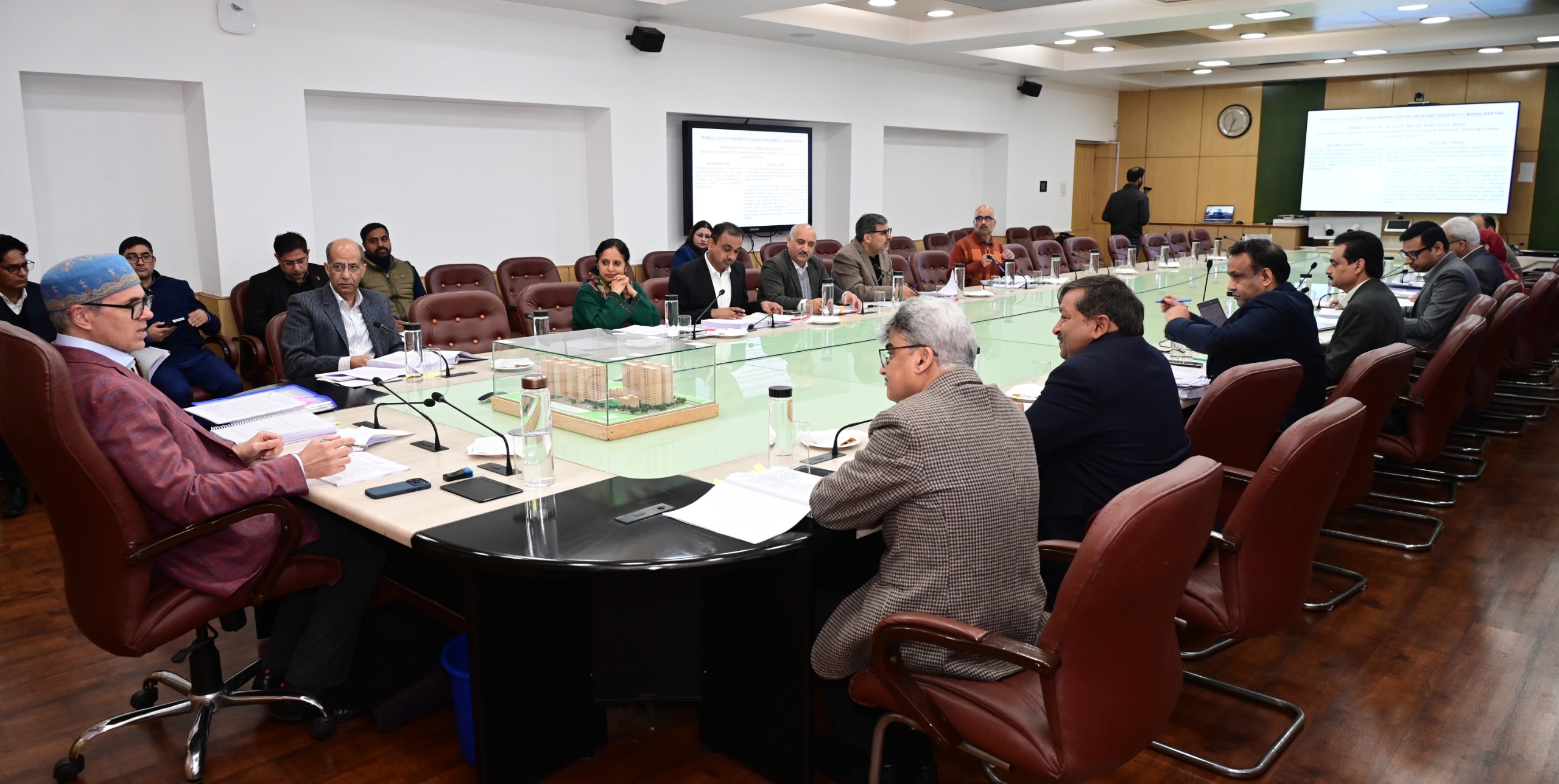 CM Omar Abdullah chairs JK Housing Board Meeting 10 1