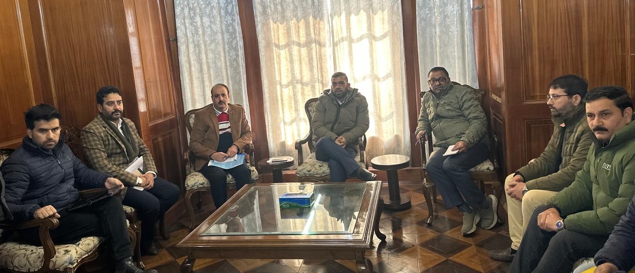 Director Estates conducts extensive inspection of office residential accommodations at Srinagar