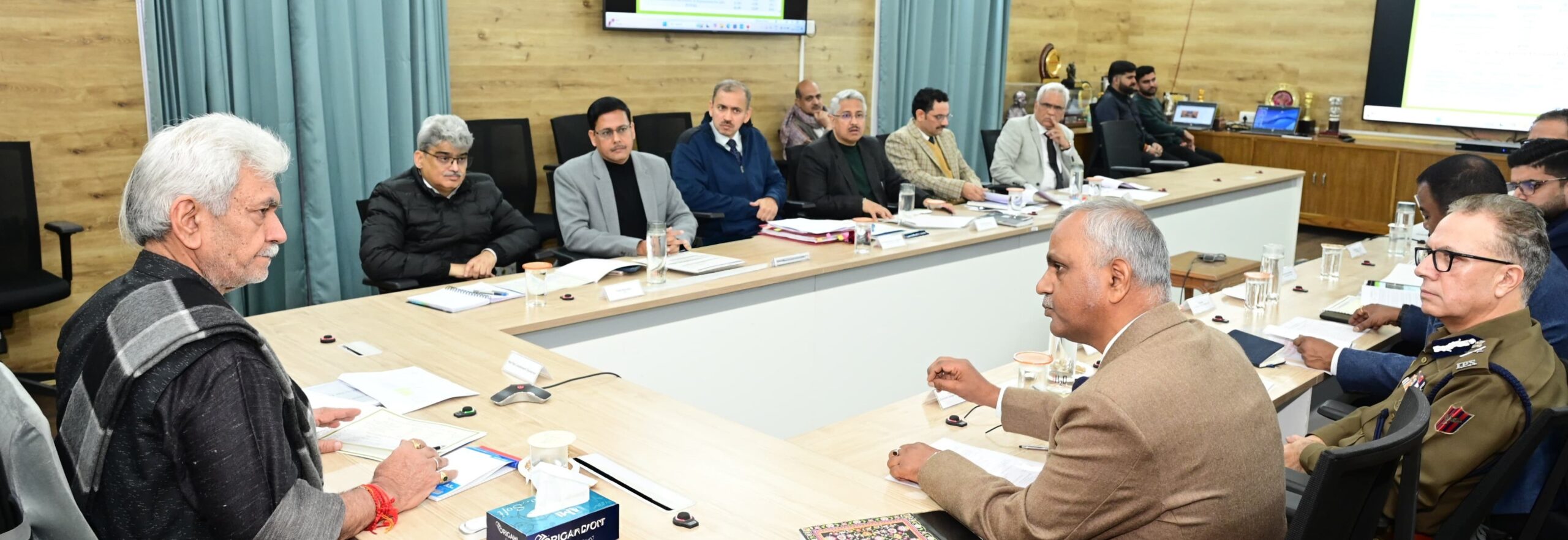 Lieutenant Governor Shri Manoj Sinha chaired a high level review meeting of Subordinate Departments of Home Department 1 scaled